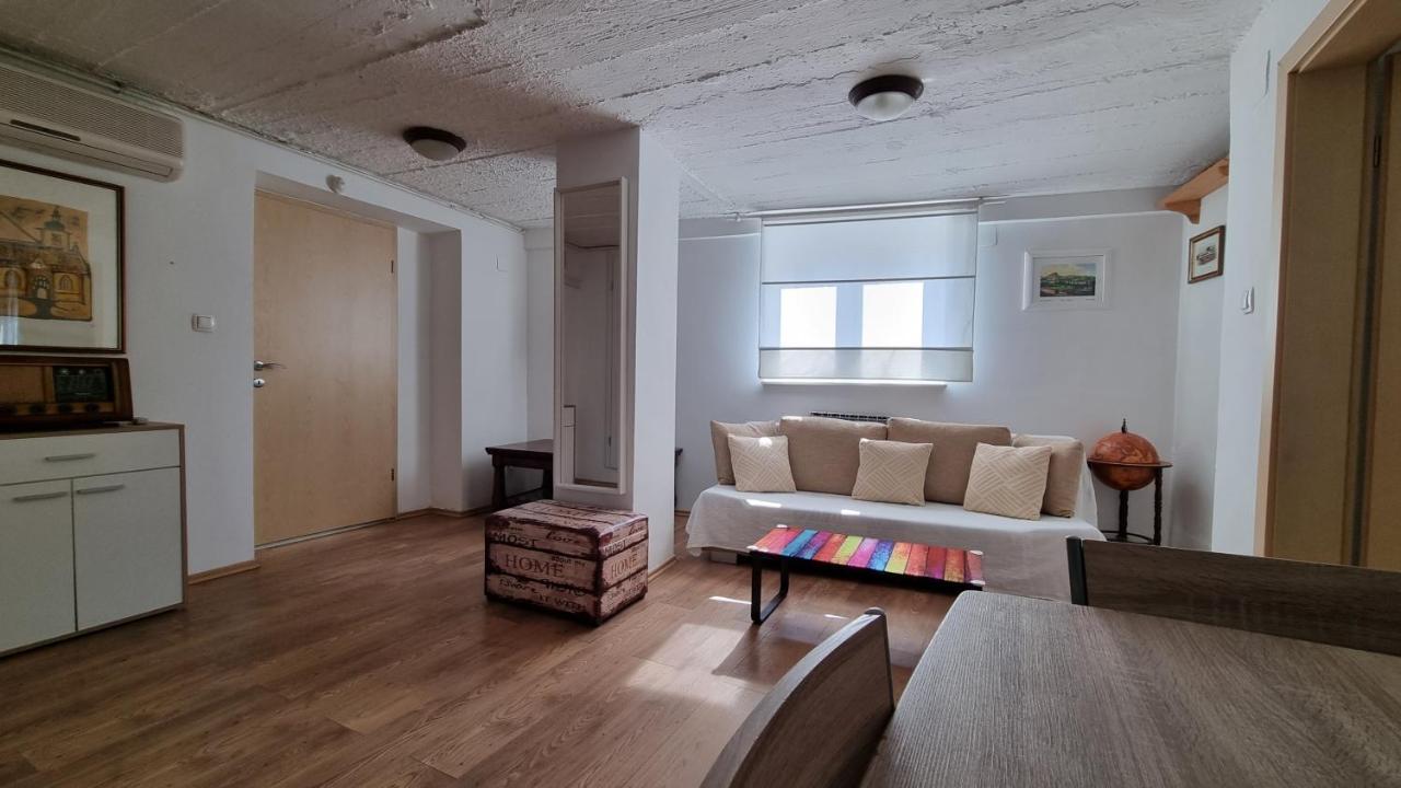 Twin-Magnolias Condo With Garden, Parking & Ev Station Zagreb Exterior foto